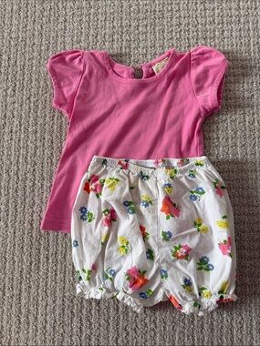 The Beaufort Bonnet Company Pink Puff Sleeve Top & Floral Shorts set